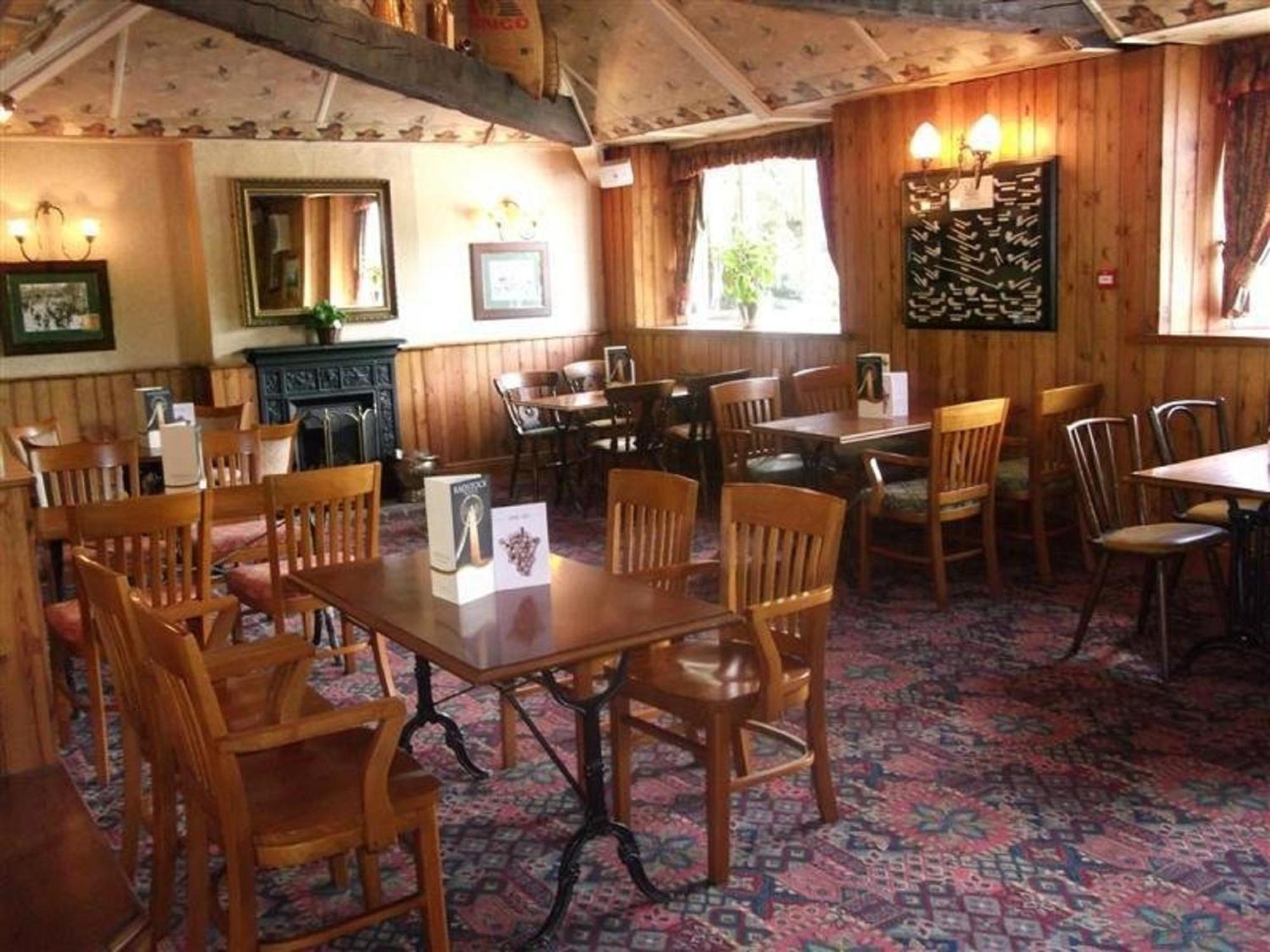 Radstock Hotel Near Bath Buitenkant foto